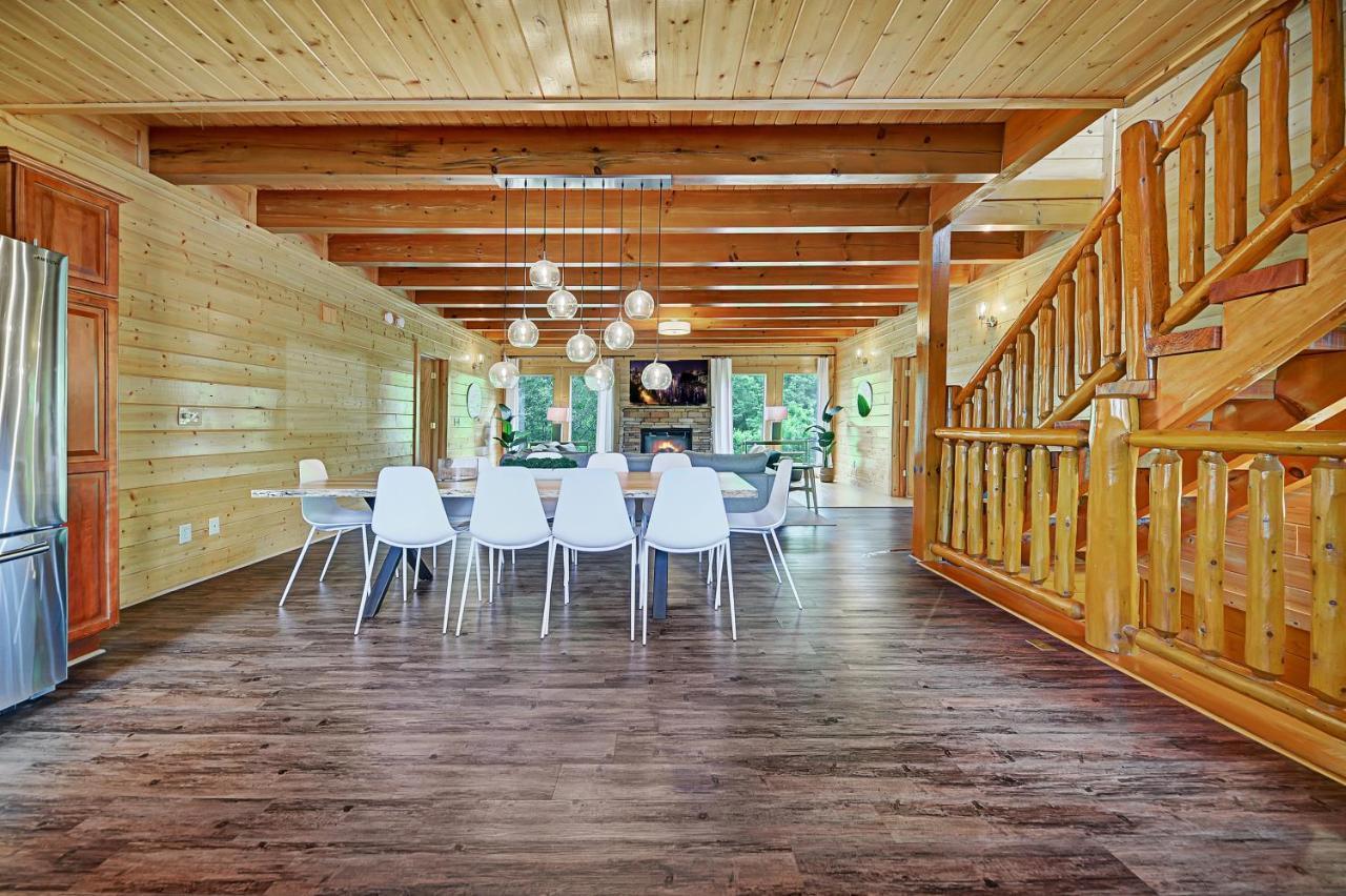 Vila Gorgeous Large Mountain View Cabin W Hot Tub, Free Wifi, Games Sevierville Exteriér fotografie