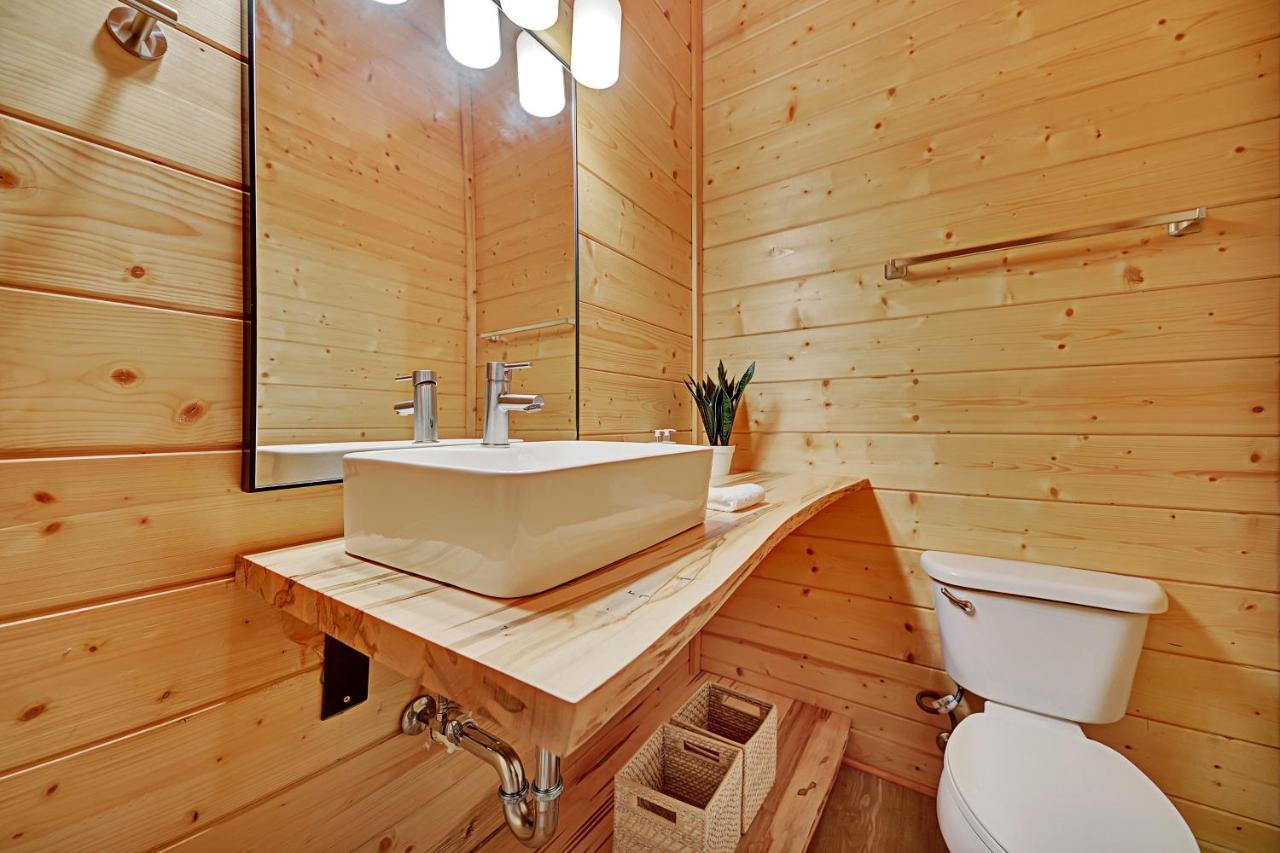Vila Gorgeous Large Mountain View Cabin W Hot Tub, Free Wifi, Games Sevierville Exteriér fotografie