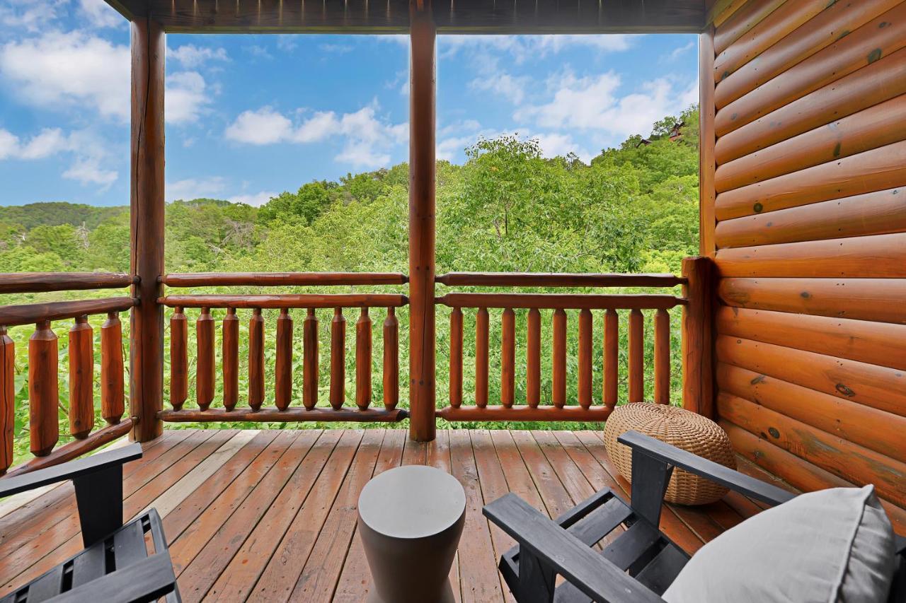 Vila Gorgeous Large Mountain View Cabin W Hot Tub, Free Wifi, Games Sevierville Exteriér fotografie